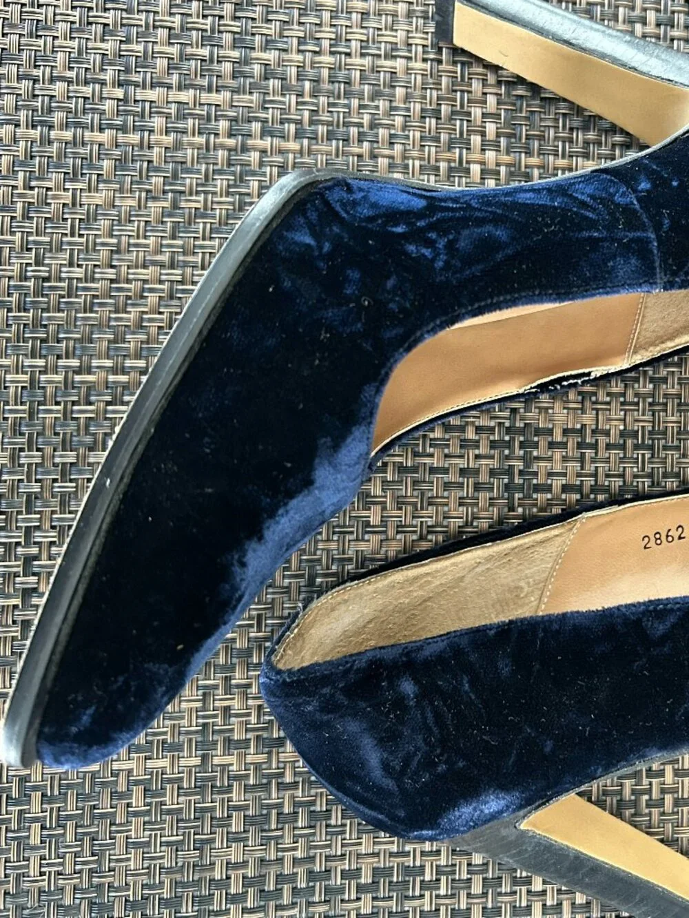 Navy Blue Velvet Pointed Toe Heels | Women's Size 8 | EXCELLENT CONDITION